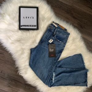 NWT Levi's High-Rise Straight Cropped Jeans Sz 29